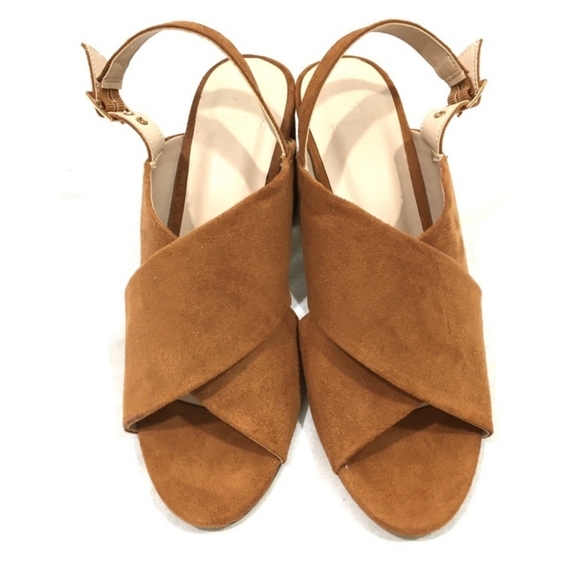 Block Heals H By Halston New - Picture 3 of 8